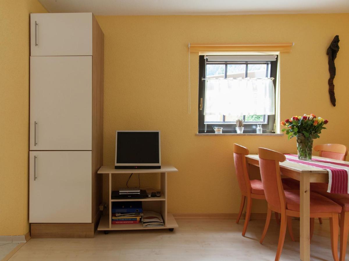 Lavish Apartment In Merschbach Near The Forest Ruang foto
